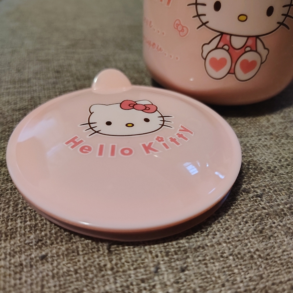 Hello Kitty insulated mug - Picture 7 of 9